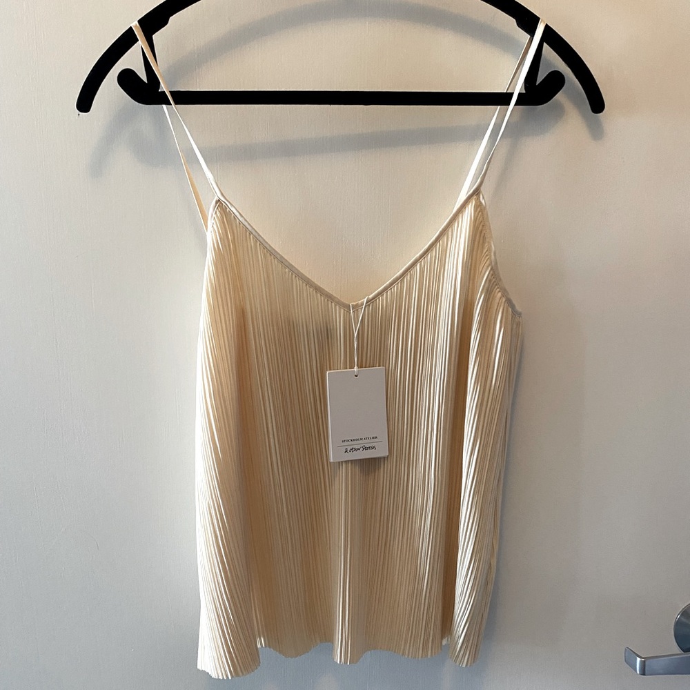 Brand new And Other Stories top